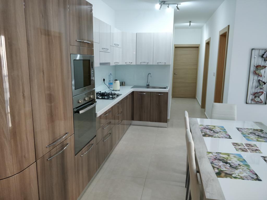 Sunstone Court Apartment St. Paul's Bay Ngoại thất bức ảnh